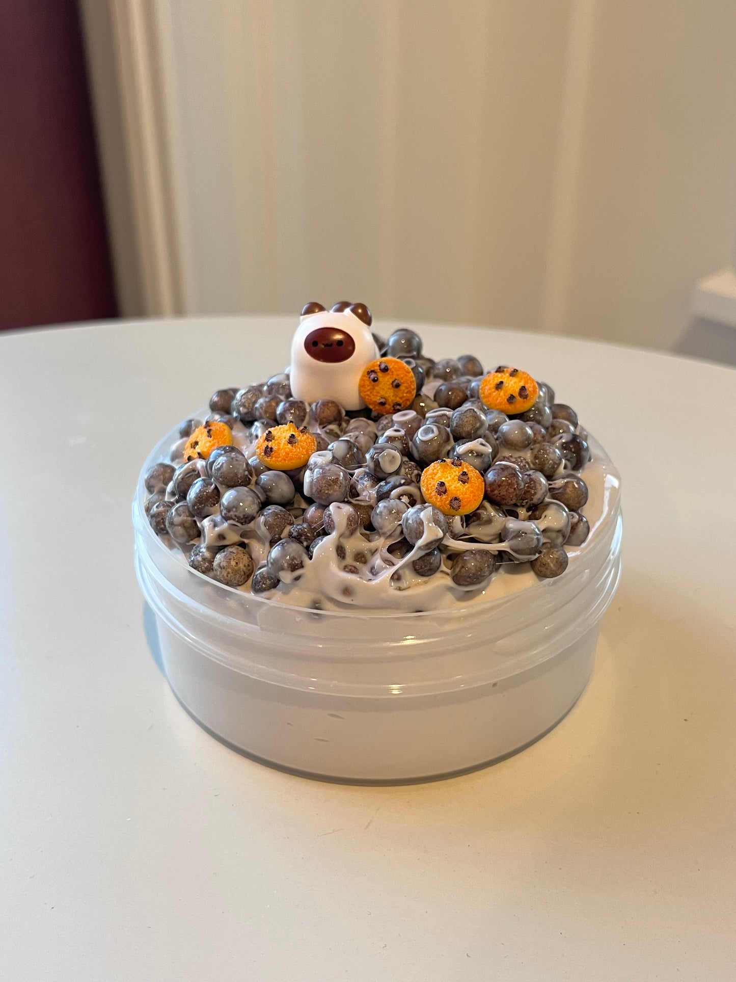 Kitties milk and cookies