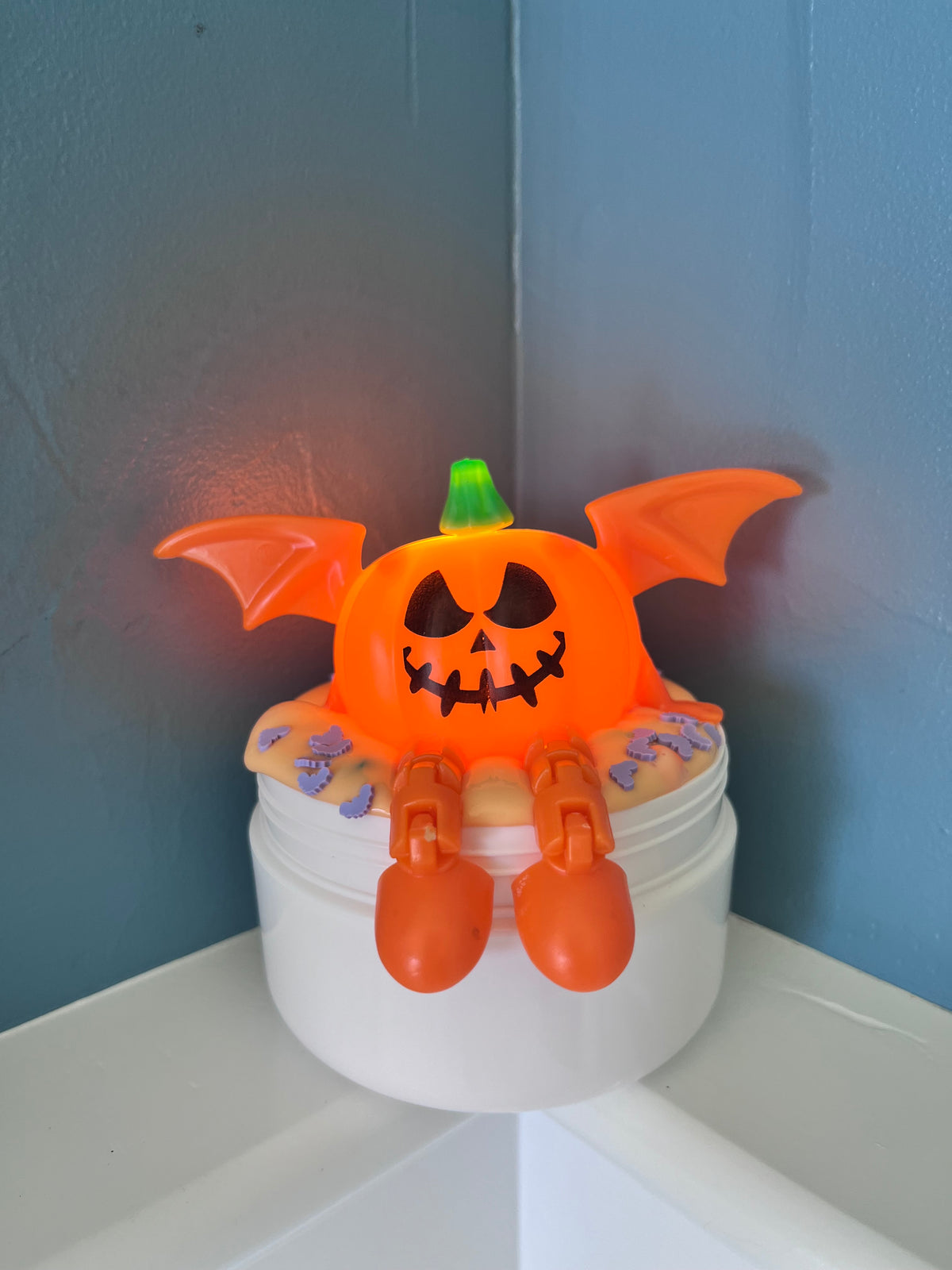 Pumpkin gon batty!