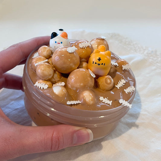 Kitty loves Fishballs